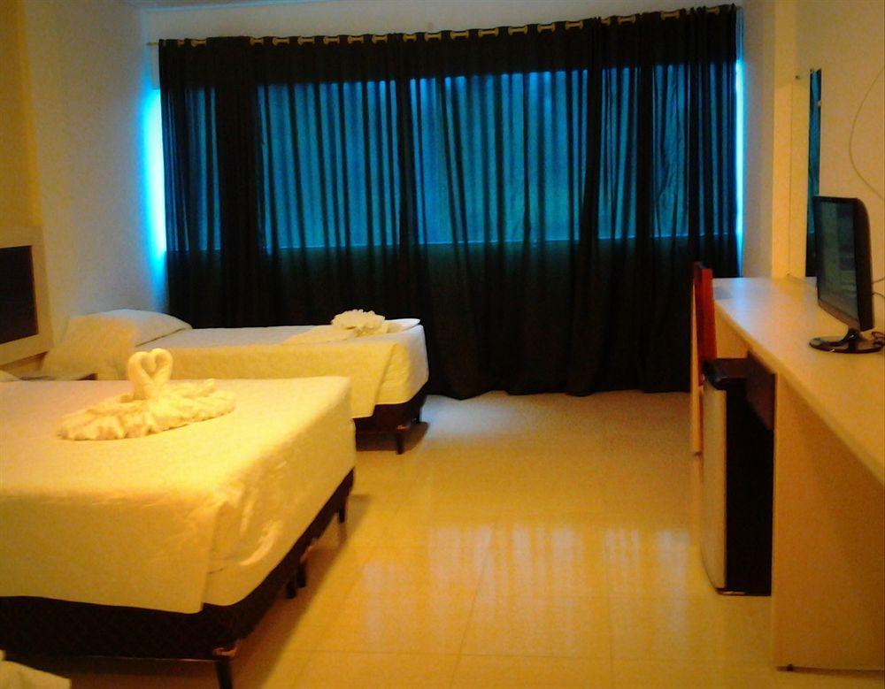 Hotel Cascata Das Pedras Foz do Iguacu Exterior photo
